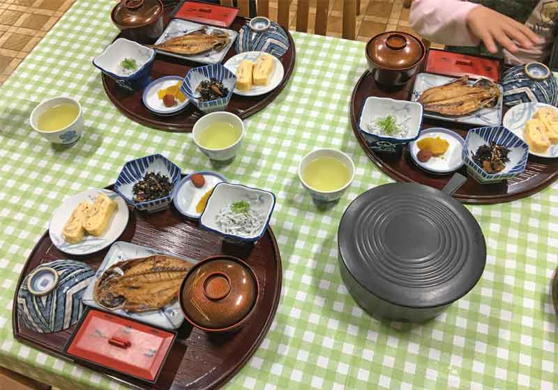 望洋荘の朝食